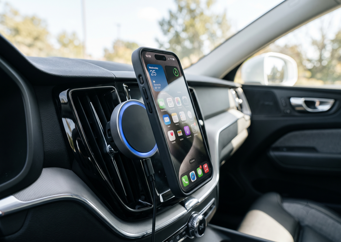 Charging & mounts